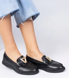 czarne-damskie-mokasyny-z-elegancka-ozdoba-viletta-rozmiar-38-buty-wsuwane-loafersy-ze-skory-ekologicznej-obcas-2-cm