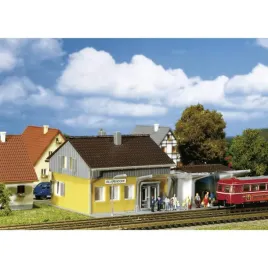 faller-z-fa-haltepunkt-blumendorf