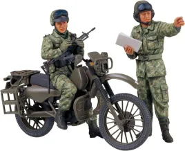 tamiya-35245-jgsdf-motorcycle-recon-1-35-plastic-kit-unvarnished