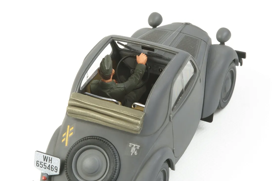 tamiya-car-kit-simca-5-gray-1-35e