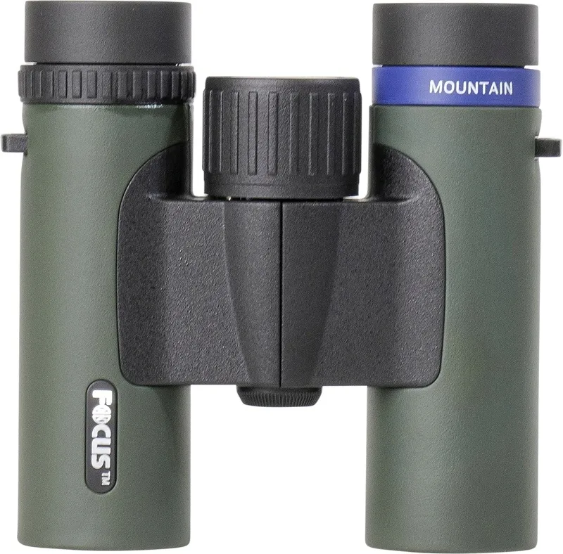 focus-mountain-8x25