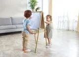 hape-step-up-bamboo-easel-multicolor-medium-material-inny