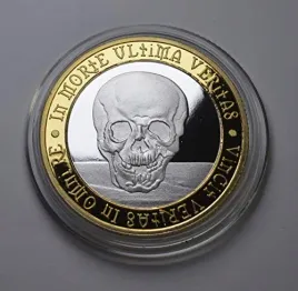 the-commemorative-coin-company-memento-mori-silver-and-24ct-gold-dual-metal