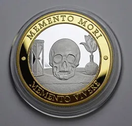 the-commemorative-coin-company-memento-mori-vivere-silver-and-24ct-gold