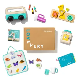 lovevery-the-realist-play-kit-bonus-book-development-toddler-toys-and