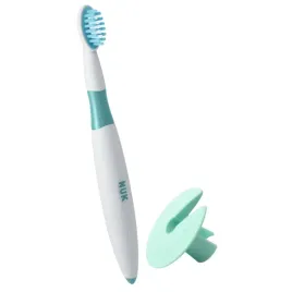 nuk-256207-pierwsza-szczoteczka-do-mycia-zebow