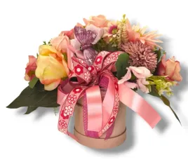 flowerbox-kwiaty-w-pudelku-prezent-na-dzien-matki-urodziny-imieniny