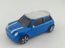 maisto-bmw-mini-cooper-s-niebieski-biale-pasy-1-60-resorak