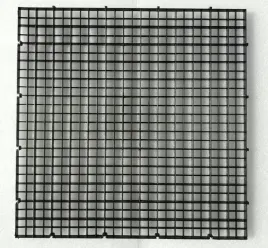 kratka-rastrowa-podstawka-przegroda-30x30cm-czarna-mata-pod-akwarium-podkladka-pod-zbiornik-grubosc-1-cm