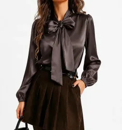 elegancka-satynowa-bluzka-z-kokarda-premium-kolor-brazowy-taupe-xxl-damska-poliestrowa-gladka-luzny-kroj-dlugi-rekaw