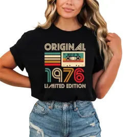prezent-na-50-urodziny-dla-kobiety-1976-koszulka-damska-lat-smieszna-niej-s-t-shirt-z-nadrukiem-100percent-bawelna-czarny-okragly-dekolt