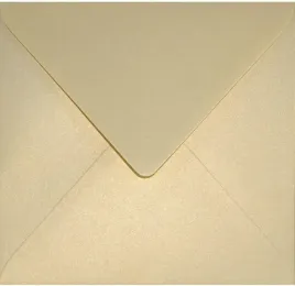 koperty-kwadratowe-25-sztuk-15-3-x-15-3-cm-perlowe-wanilia-120-g