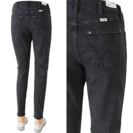 wrangler-sienna-rurki-skinny-mid-rise-jeansy-blackout-w29-l32-rozmiar-29-32-czarny-kobieta