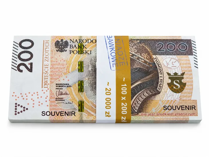 Repliki banknotów 200 zł 100 szt. – do zabawy i nauki + GRATIS
