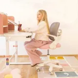 biurko-study-5-0-pink-kolor-mebla-bialy-roz