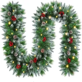 girlanda-swiateczna-led-270-cm-30-led-bombki-jagody-na-schody-kominek