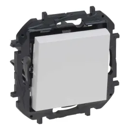 przycisk-legrand-398232b-bialy-montaz-podtynkowy-niloe-step-6a