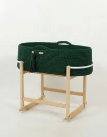 kosz-mojzesza-boho-handmade-z-kolyska-butelkowa-zielen