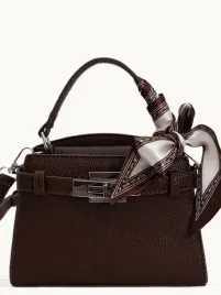 torebka-mini-brazowa-kuferek-ze-wstazka-elegancka-ekoskorzana