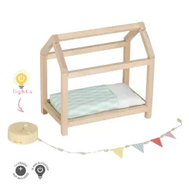 children-s-room-with-house-bed