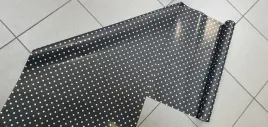 folia-dwustronna-szer-50cm-czarna-kropki