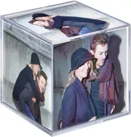 kostka-fotograficzna-ze-szkla-artystycznego-85-cm-na-6-zdjec
