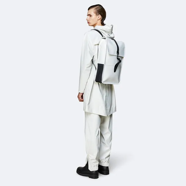 plecak-rains-backpack-off-white