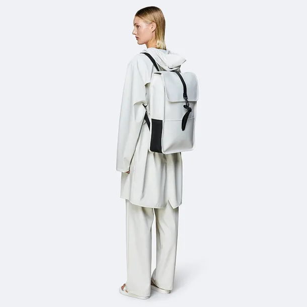 plecak-rains-backpack-off-white