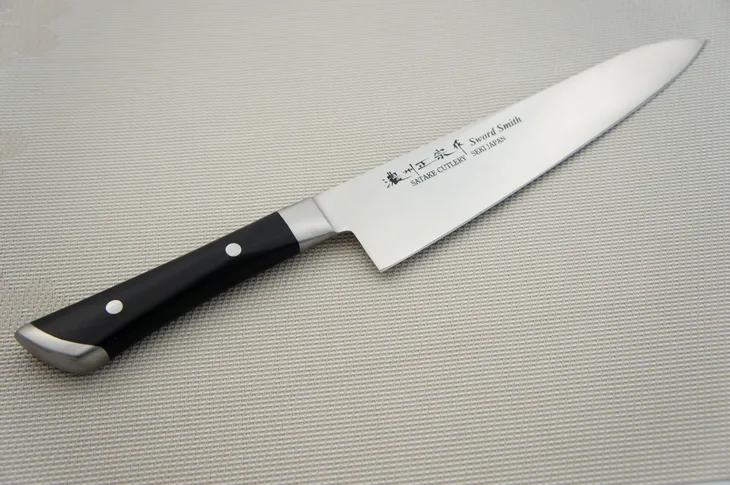 noz-szefa-21-cm-satake-hiroki-przeznaczenie-noz-szefa-kuchni
