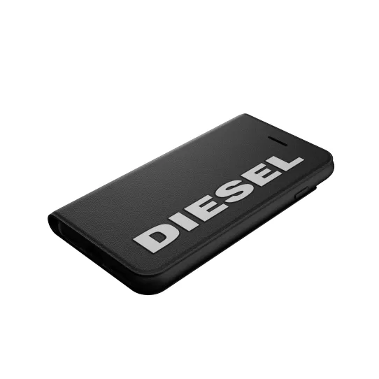 diesel-booklet-case-core-iphone-11-czarny-kolor-czarny