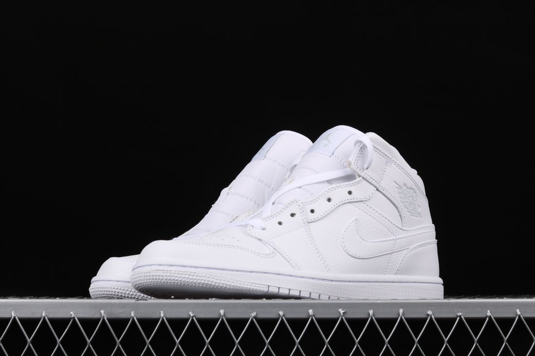 Air Jordan 1 Mid 'Triple White' 554724-109