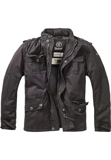 britannia-black-material-dominujacy-poliester