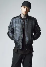 camo-basic-bomber-dark-camo