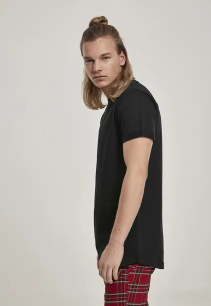 short-shaped-turn-up-black-marka-inna
