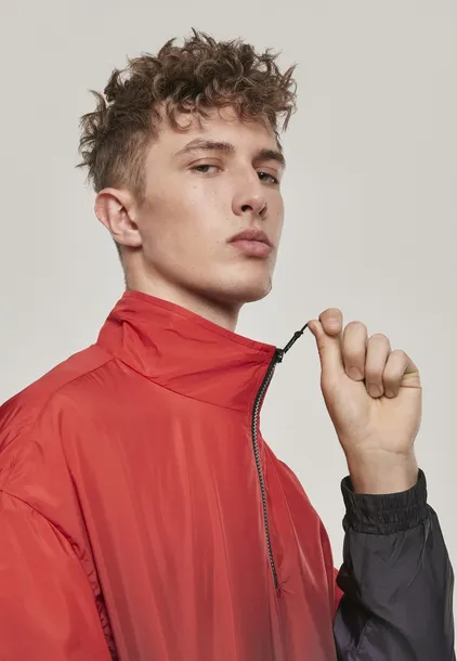 gradient-pull-over-black-red-material-dominujacy-poliester