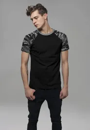 raglan-contrast-black-darkcamo