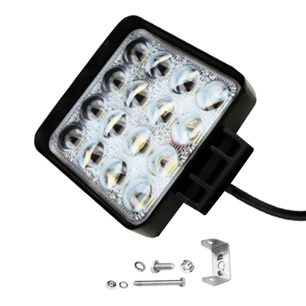 lampa-robocza-16-led-halogen-do-ursus-c-330