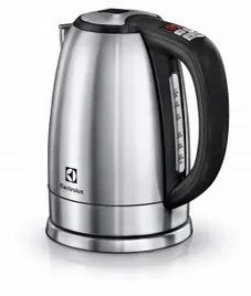 czajnik-elektryczny-electrolux-eewa7700