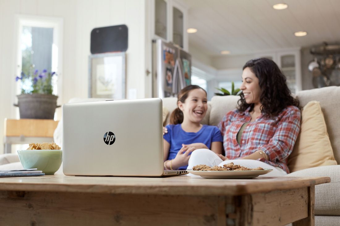 laptop-hp-15-intel-8-256gb-ssd-dotykowy-win10-stan-nowy