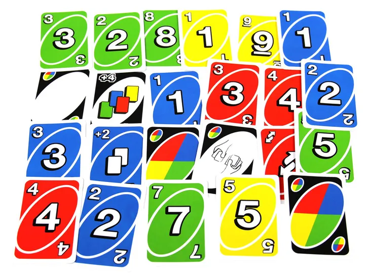 gra-karciana-uno-minimalna-liczba-graczy-2