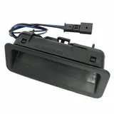 przycisk-klapy-bagaznika-bmw-3-e90-e91-5-e60-e61