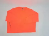 4f-bluza-damka-krotka-bld037-wzor-dominujacy-napisy