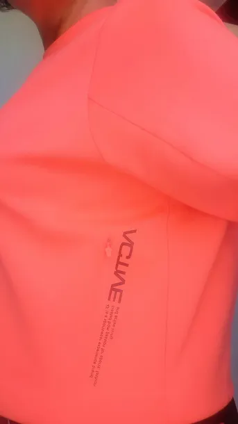 4f-bluza-damka-krotka-bld037-zapiecie-zamek