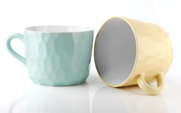 kubek-ceramiczny-honeycombs-stan-nowy