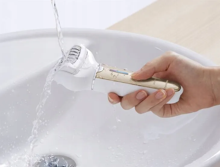 depilator-panasonic-es-el7b-n503-glebokosc-produktu-4-7-cm