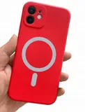 czerwone-etui-silikonowe-do-iphone-12-pro