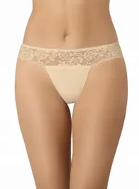 seksowne-stringi-koronkowe-od-teyli-comfo