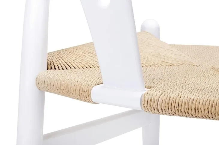 krzeslo-wishbone-biale-wysokosc-siedziska-43-cm