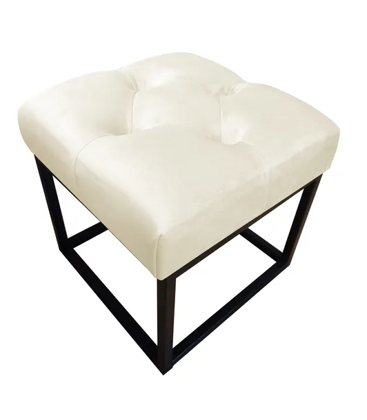 pufa-chesterfield-loft-kolor-obicia-inny-kolor-stan-nowy