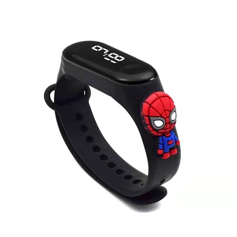 Piórnik Spiderman Wyposażenie Pisaki Kredki 28 el
